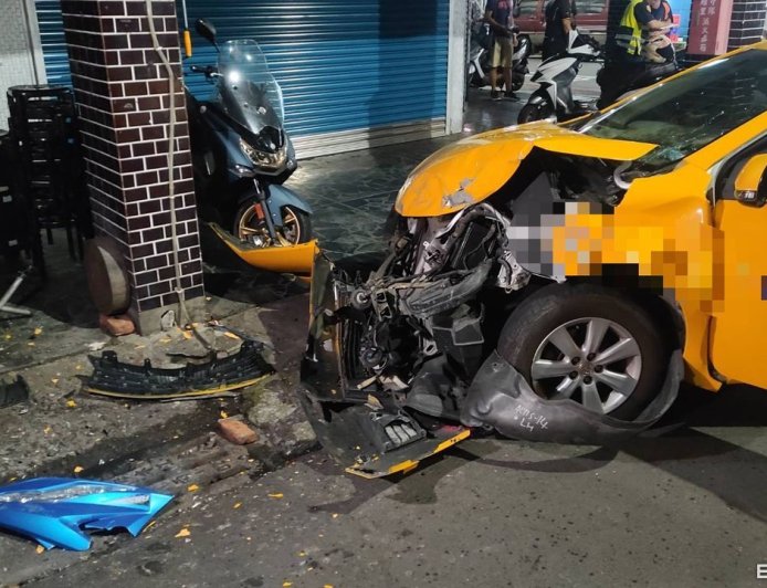 17歲少年無照騎車釀禍！害小黃撞騎樓運將受傷　父母恐連帶罰