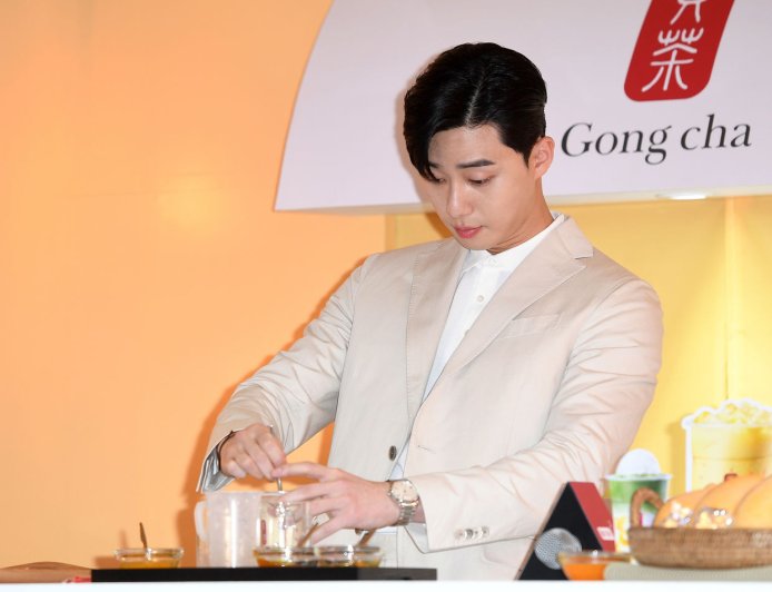 發源地光環黯淡！韓國人喝珍奶「棄台投中」　台灣黑糖珍奶品牌裁撤