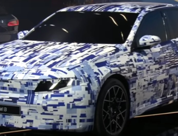 BMW重點新車不只iX3休旅！全新i3電動車明年上市鎖定特斯拉Model 3