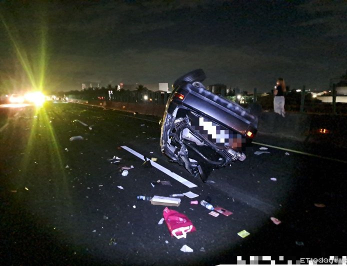 快訊/國1北台南仁德段凌晨「4車連環撞」 1女重傷