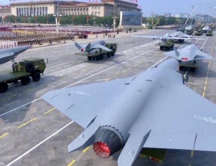 中国制空无人机亮相:美国CCA遇到真正对手了