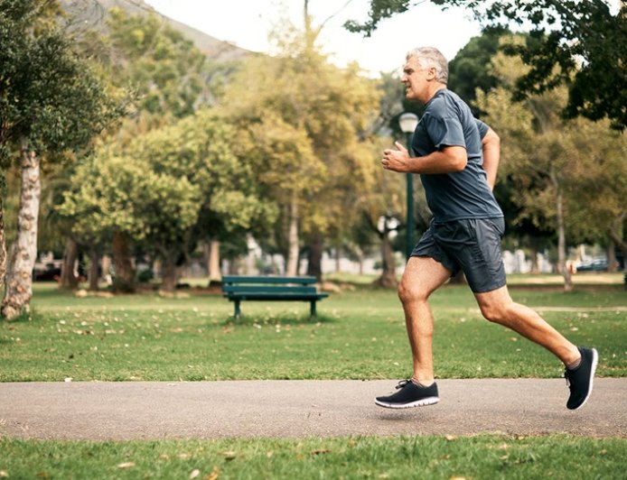 Long-distance running tied to higher risk of colon cancer, early study suggests