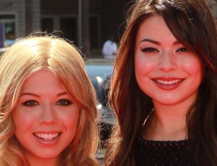 Miranda Cosgrove Opens Up About Different Relationship With Former 'iCarly' Co-Star Jennette McCurdy