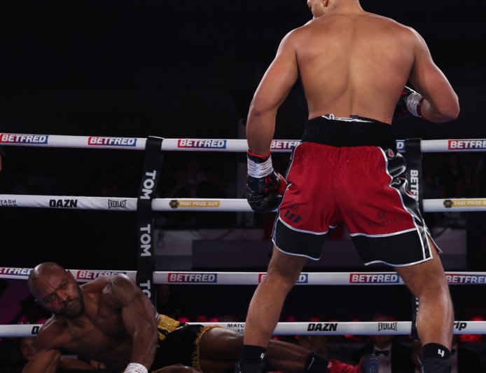 Eddie Hearn’s ‘next Anthony Joshua’ scores second first-round knockout in two months