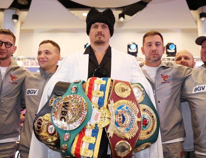 Oleksandr Usyk world title decision made after investigation concludes on controversial video