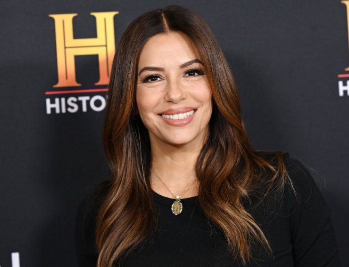 Eva Longoria’s Comfy White Sneaker Is So Chic — Steal the Exact Look for $55