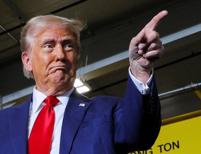 特朗普：要让芝加哥见识“战争部”的厉害