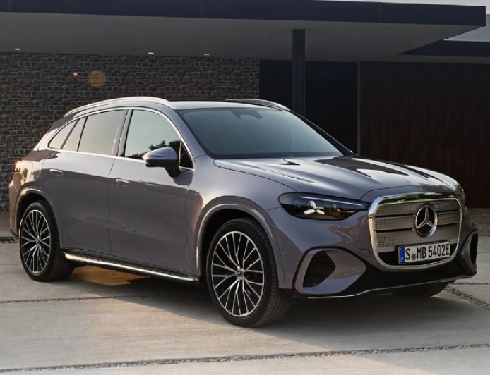 全新梅赛德斯-奔驰纯电 GLC 全球首发：国产长轴距版明年上市并首推 6 座车型