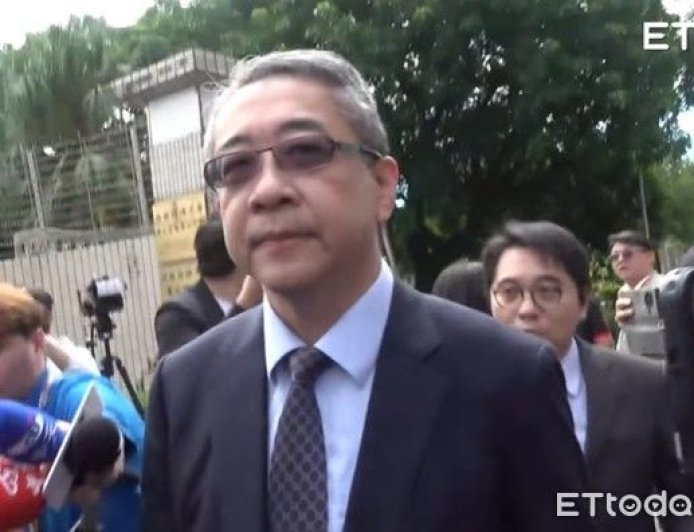 快訊／柯文哲點頭了！　同意由陳佩琪辦理交保程序