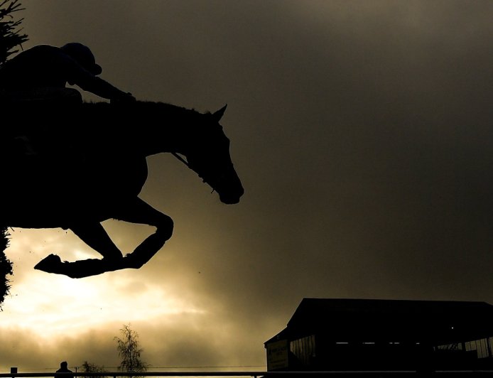 &#8220;We&#8217;re in trouble&#8221; &#8211; Horse racing strikes making history as industry rallies over tax hike