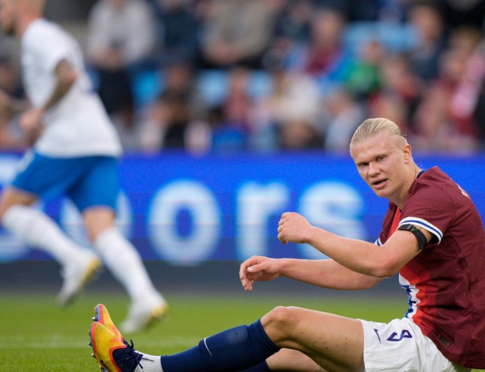 Erling Haaland left needing stitches after freak injury on international duty