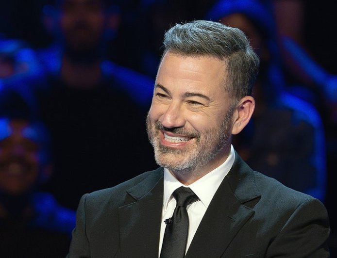 Late-night host Kimmel weighs in on whether his anti-Trump jokes defend 'democracy'