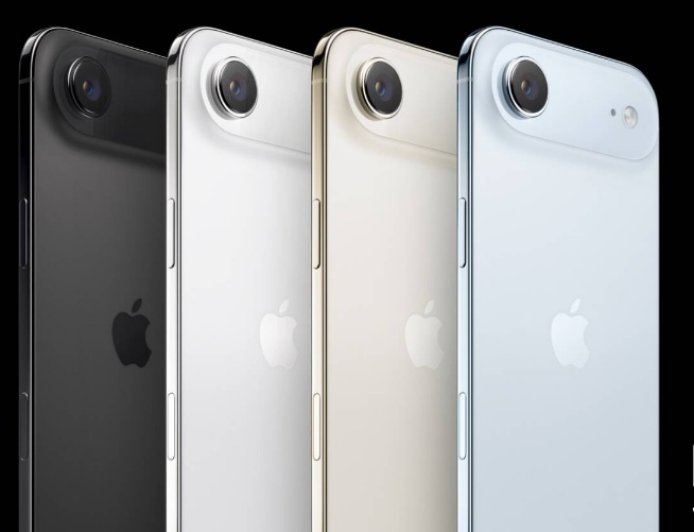 强迫症难受，iPhone Air 充电口未完全居中