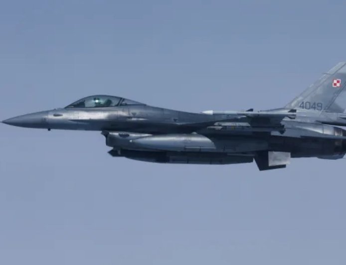 波兰在俄罗斯袭击乌克兰期间击落入侵领空的无人机