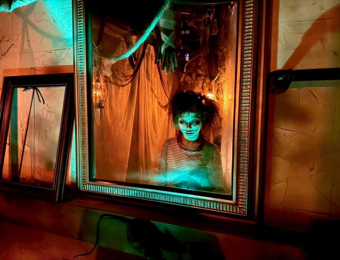 墓碑鎮首推「禁忌VIP、怨靈礦屋解謎」　最低499元暢玩六福村