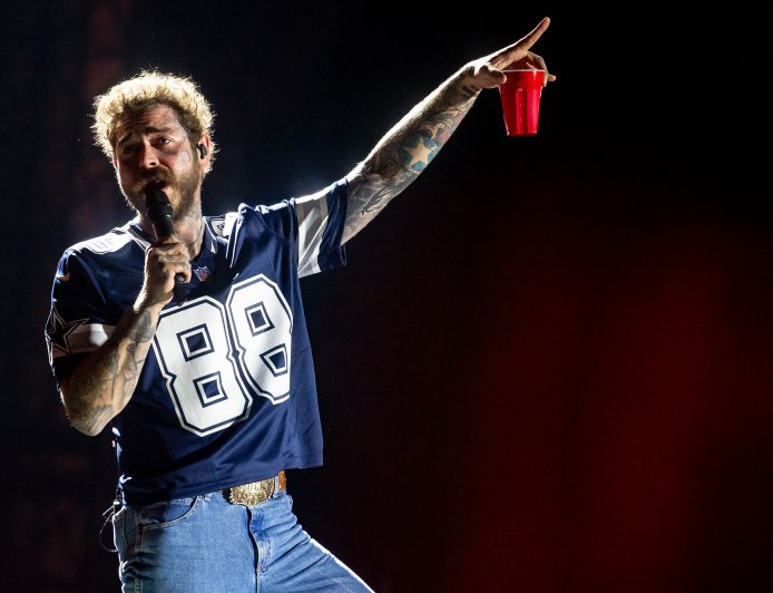 Chargers QB Justin Herbert Reveals Pick for Super Bowl Halftime Show