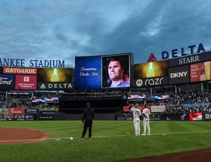 Yankees hold moment of silence in honor of Charlie Kirk after shooting death in Utah
