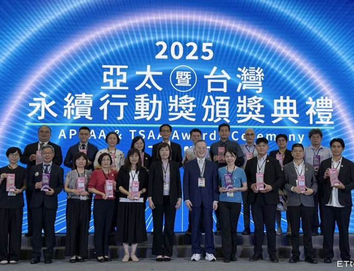 嘉市警局「安全永續AI智能巡警」系統　獲得台灣永續行動獎