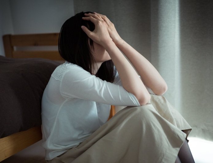 苦戀高中同學「只被當砲友」她激戰完告白被拒　揮刀刺頸險奪命