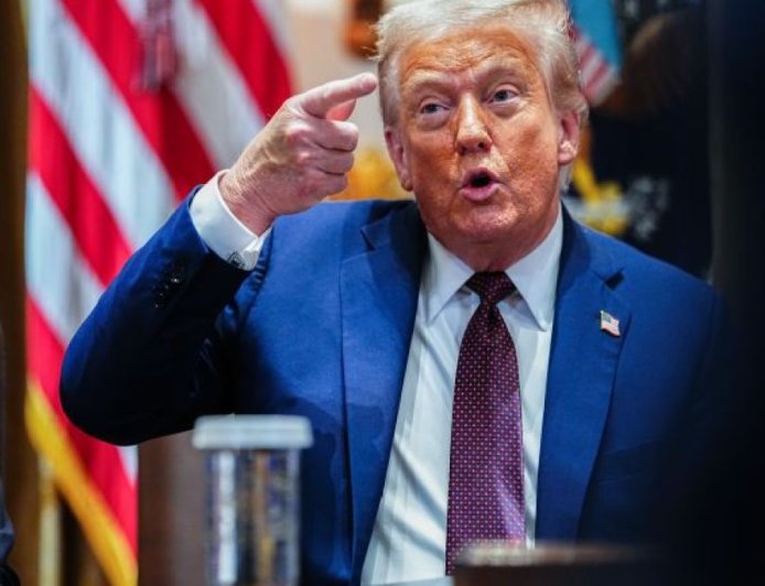 特朗普要求欧洲对中国和印度征收100%关税