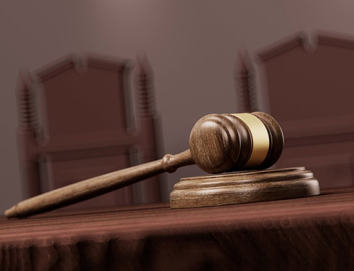 成都地铁“偷拍”案二审维持原判：被上诉人不构成诬陷