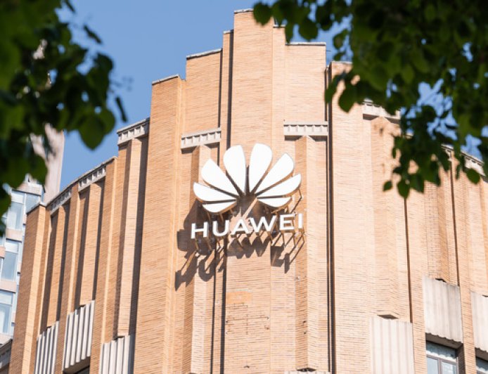 华为辟谣：应届生招聘“机考考题”、“内推”等为虚假信息