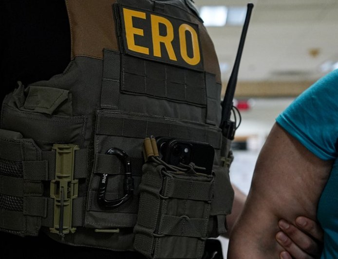 Judge allows ICE to continue courthouse arrests in New York City following legal challenge