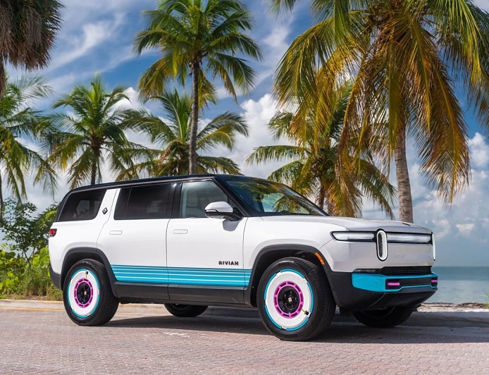 “脱手”辅助驾驶软件“翻车”，造车新势力 Rivian 在美召回超 2.4 万辆汽车