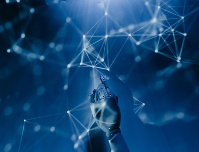 台灣產業 AI 化最新調查出爐： 企業 AI 認知提升7% 但認知落差恐成資安破口