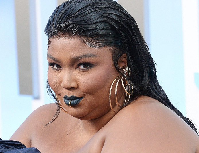 Lizzo Looks Different As She Flaunts Slimmer Figure In Sheer Outfit At Fashion Show