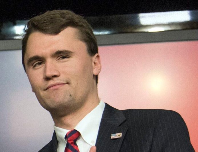 Gavin Adcock Unites Fans With Loud Cheers During Concert After Honoring The Late Charlie Kirk