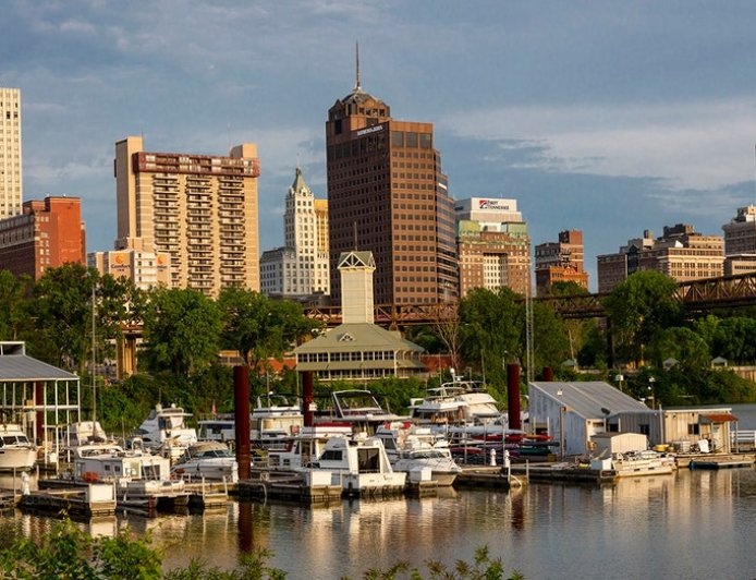 Trump claims FBI deployment reduced Memphis crime as city faces potential National Guard intervention