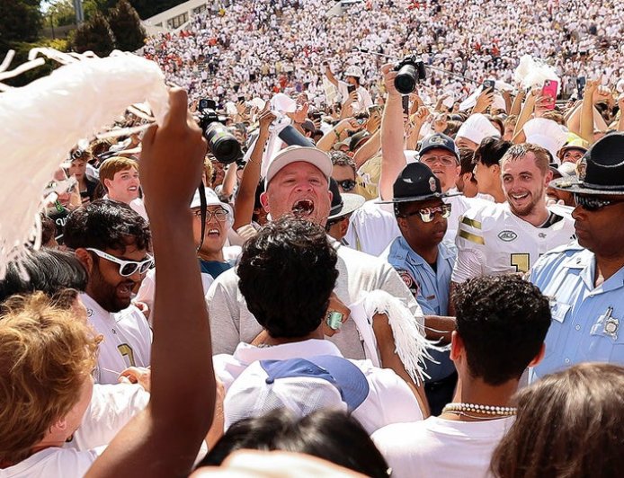 Georgia Tech nails game-winning field goal as time expires to upset No 12 Clemson