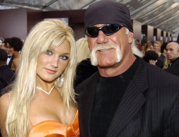 Brooke Hogan responds after being completely left out of father Hulk Hogan's $5M will