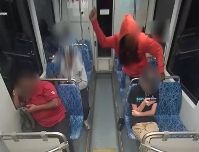 乌克兰人啊,这就是“没有祖国”的代价!