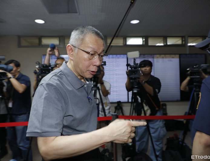 柯文哲剛答應法官謹言 提到證人清單幾百人...再轟檢「很惡劣」
