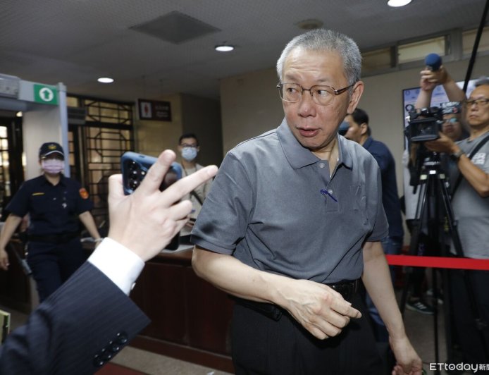 交保仍處孤島!柯文哲問「手機何時還我」:盼是曼德拉非伍子胥