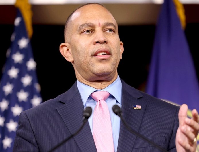 Dozens of House Dems vote against crackdown on DC youth crime after Trump backs off capital police