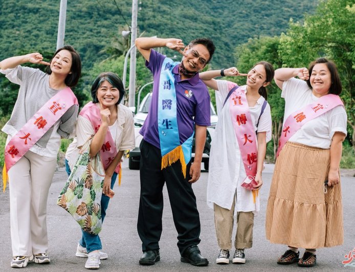 楊貴媚、鍾欣凌哀悼「超人醫師」徐超斌！3年前同框《老少女奇遇記》同框