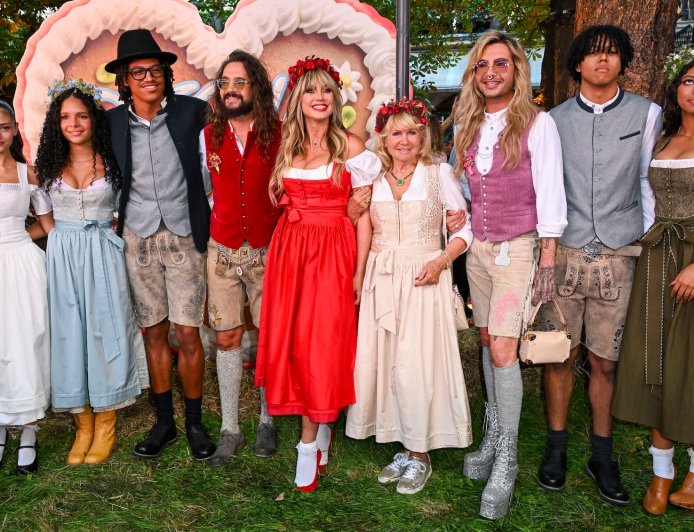 Heidi Klum Poses With All 4 Kids at German Festival in Munich