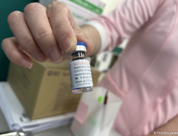 美最新新冠疫苗建議遭誤解　疾管署澄清：高風險成人仍應接種