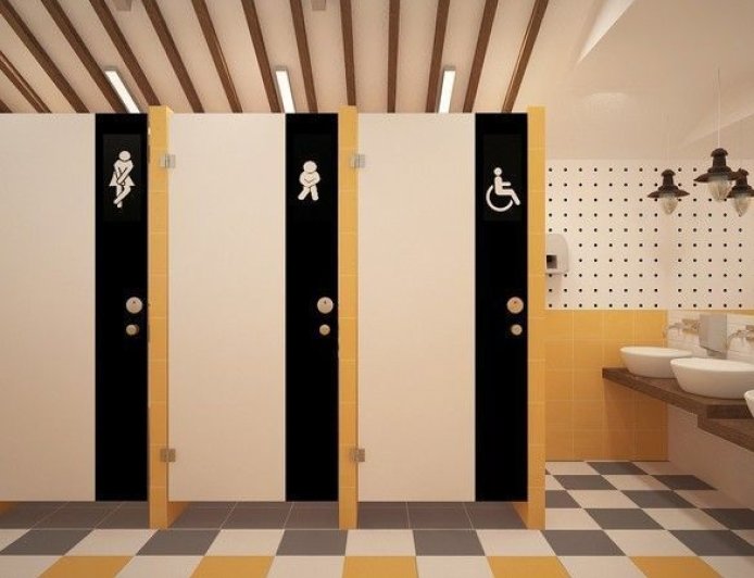 成大驚見偷拍狼！躲男女混廁偷攝女大生如廁　20歲噁男被抓包