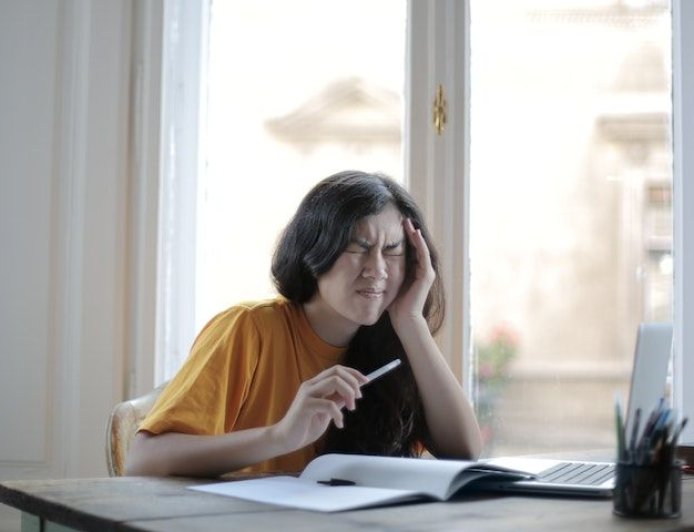 內耗比加班還累？5 個方法幫你把腦袋靜下來