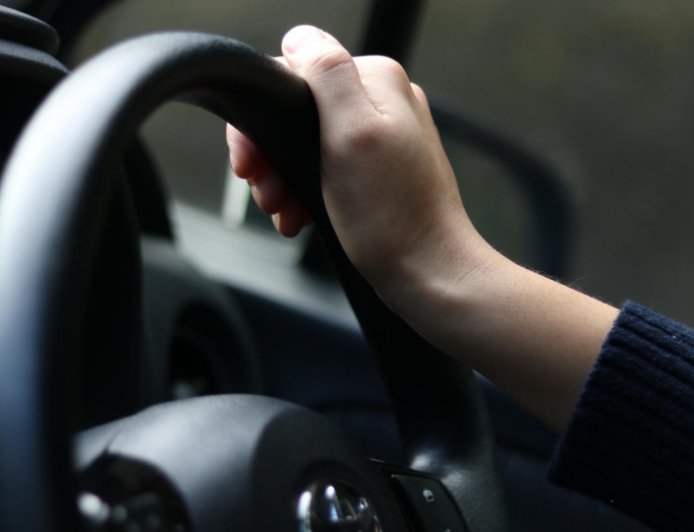 行車安全新警示：服藥前先自測、避免藥駕危險