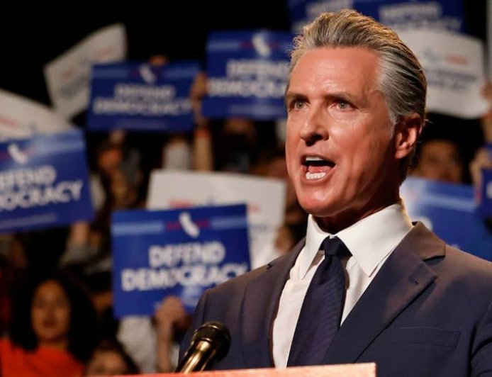 Newsom bans law enforcement from wearing masks, taunts ICE agents: 'What are you afraid of?'