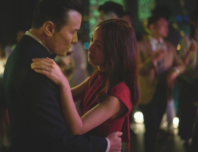 李銘忠怒斥「妳不懂自制」　林依晨《失明》演到不敢靠近：他突然變得好可怕