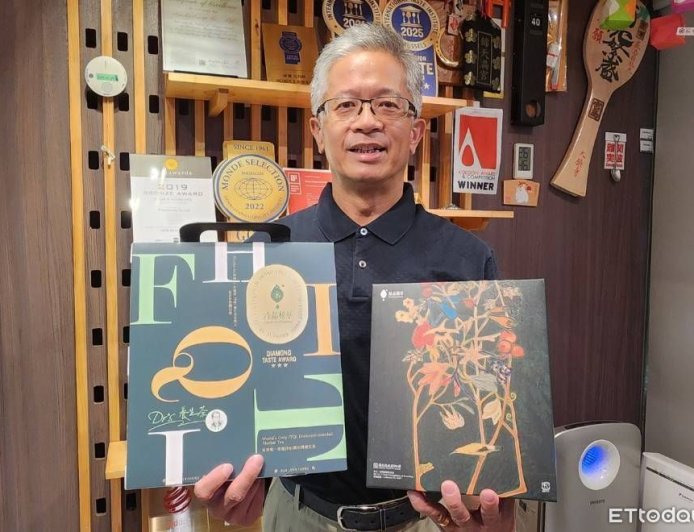 中醫博士斜槓!漢方花草茶連拿7獎 聯名常玉拚品味