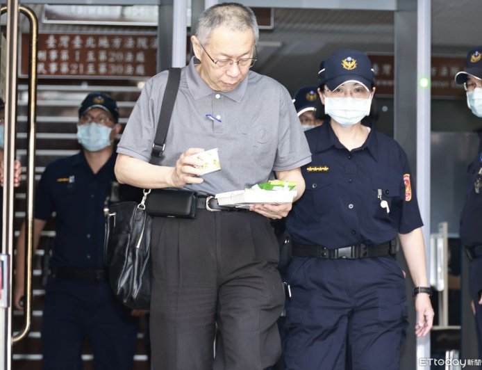 柯文哲多次被凌晨查行蹤 高檢署:出現4次告警
