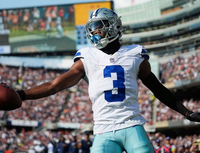 Cowboys' George Pickens slams his helmet in frustration after missed catch leads to interception