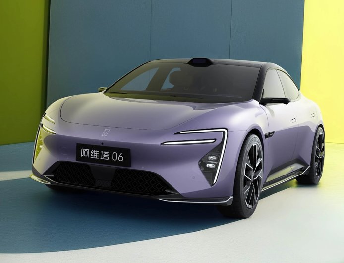 阿维塔明年将推出 5 款升级车型，朱华荣称对华为多合作伙伴的现状“不焦虑”